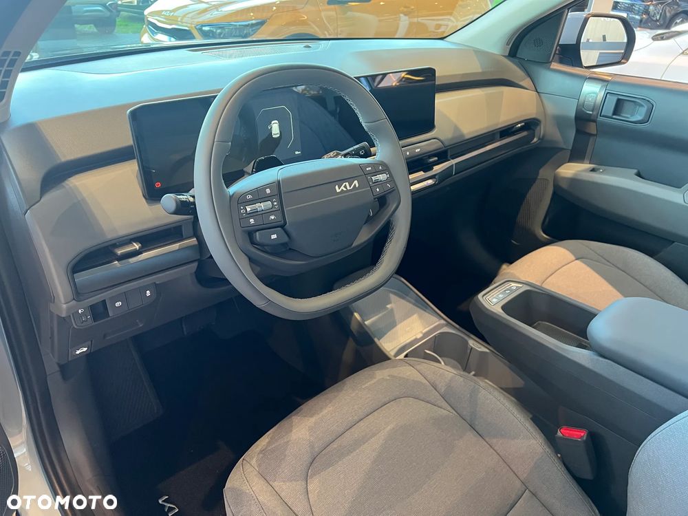 Kia EV3 - 8