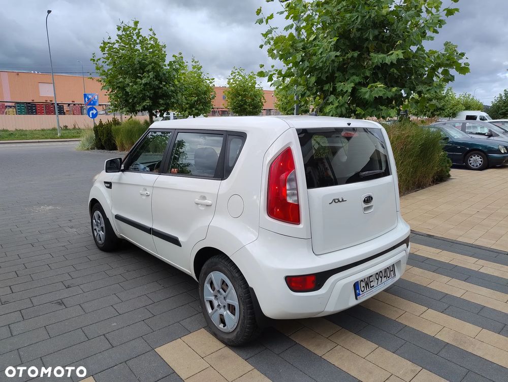 Kia Soul 1.6 CRDI M - 19