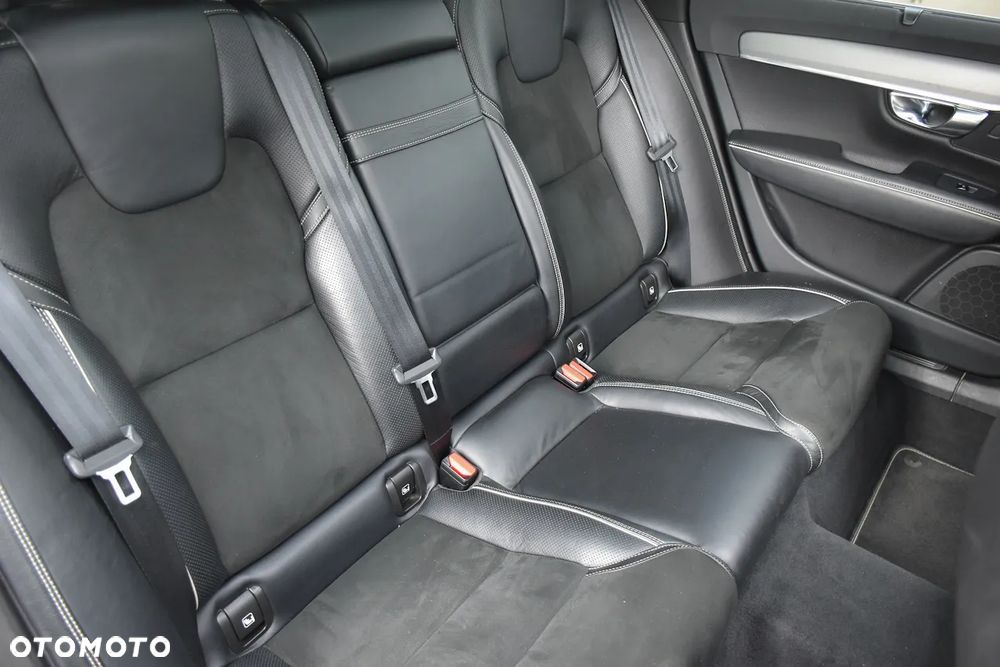 Volvo V90 D4 Geartronic R Design - 34