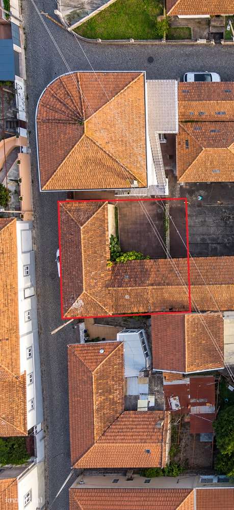 Moradia Térrea para Reabilitação Total | Serzedo, Vila Nova de Gaia - Grande imagem: 5/8