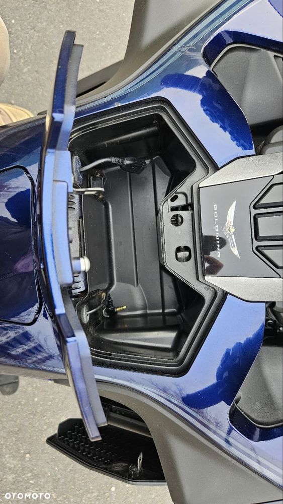 Honda GL - 18