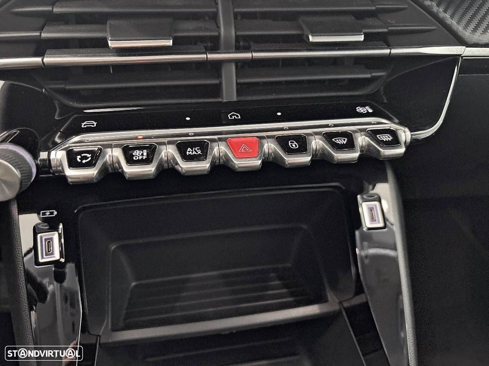 Peugeot 208 1.2 PureTech Active - 19