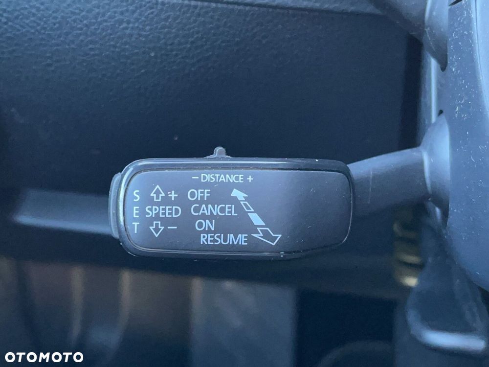 Skoda Superb 2.0 TDI SCR L&K DSG - 27