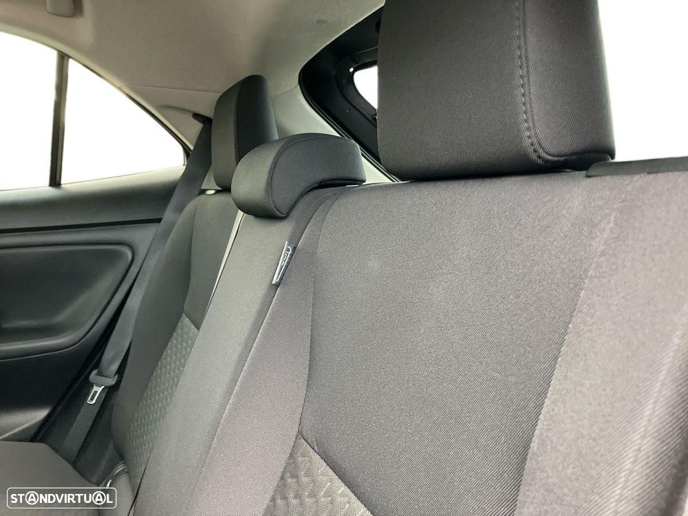 Toyota Yaris Cross 1.5 HDF Comfort Plus - 10