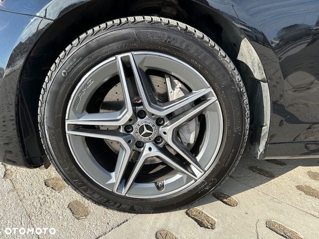 Mercedes-Benz Klasa E 220 d 4-Matic AMG - 13
