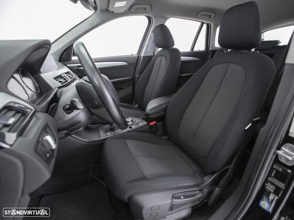 BMW X1 - 10