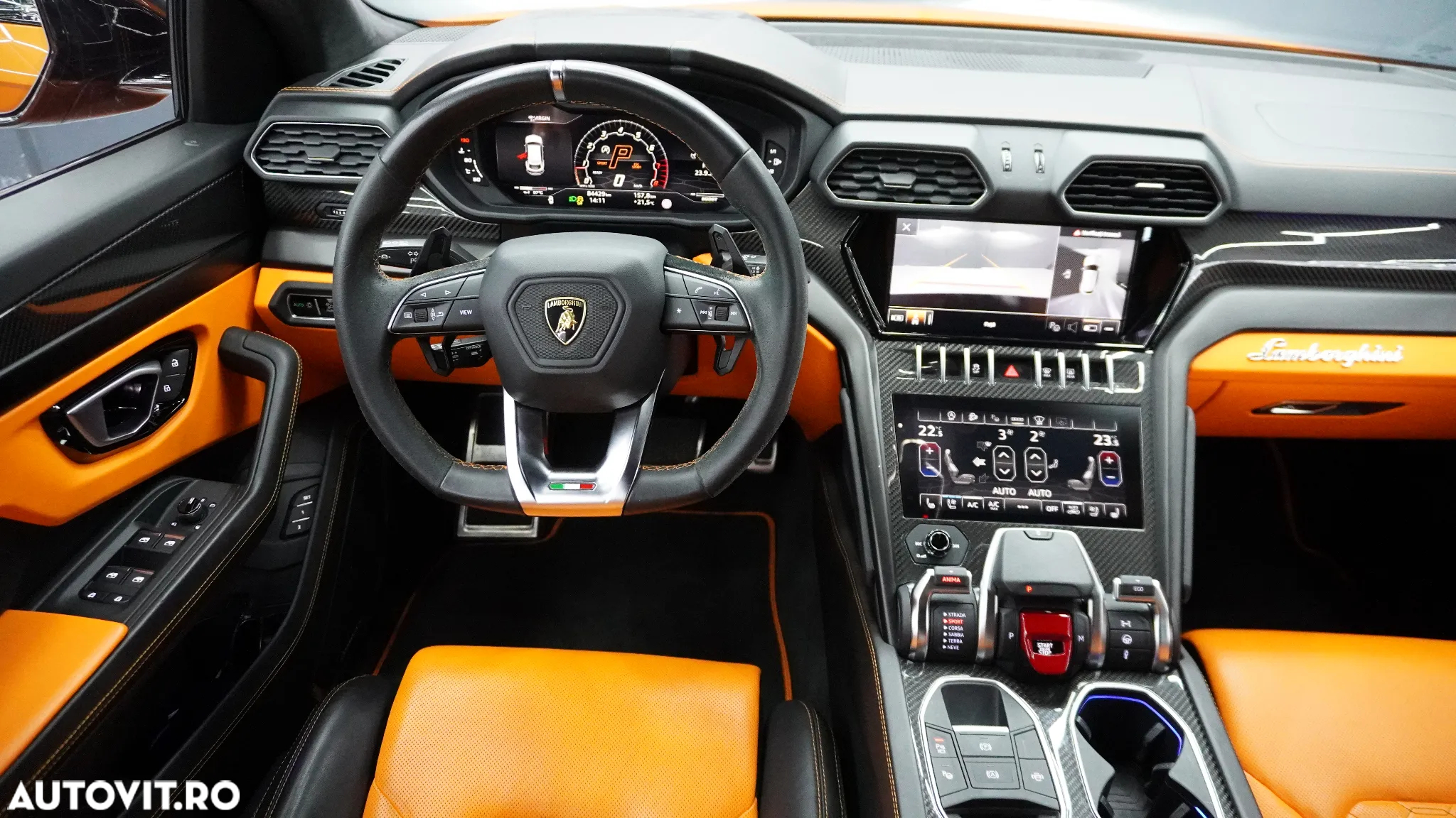 Lamborghini URUS Standard - 20