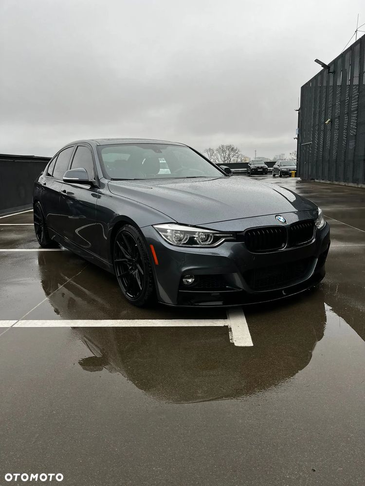 BMW Seria 3 340i xDrive M Sport - 9