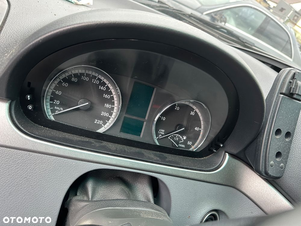 Mercedes viano 2,2 cdi średni long 2007r  karoseria  dokumenty - 15