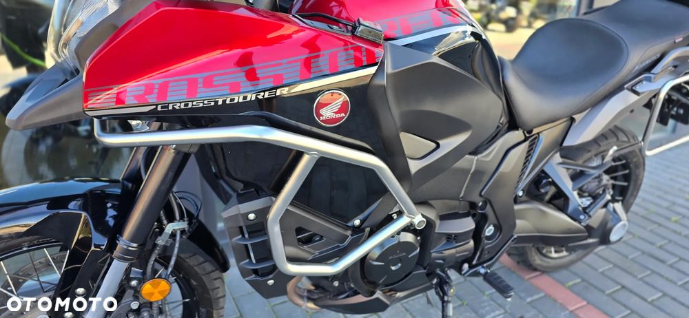 Honda VFR - 30