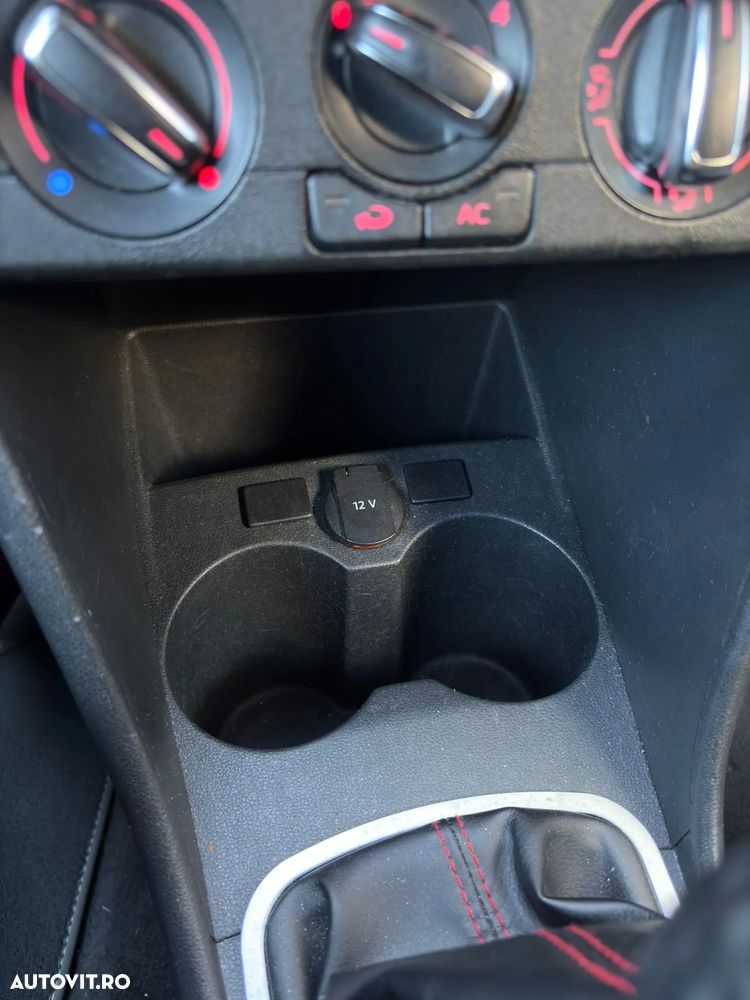 Volkswagen Polo - 16