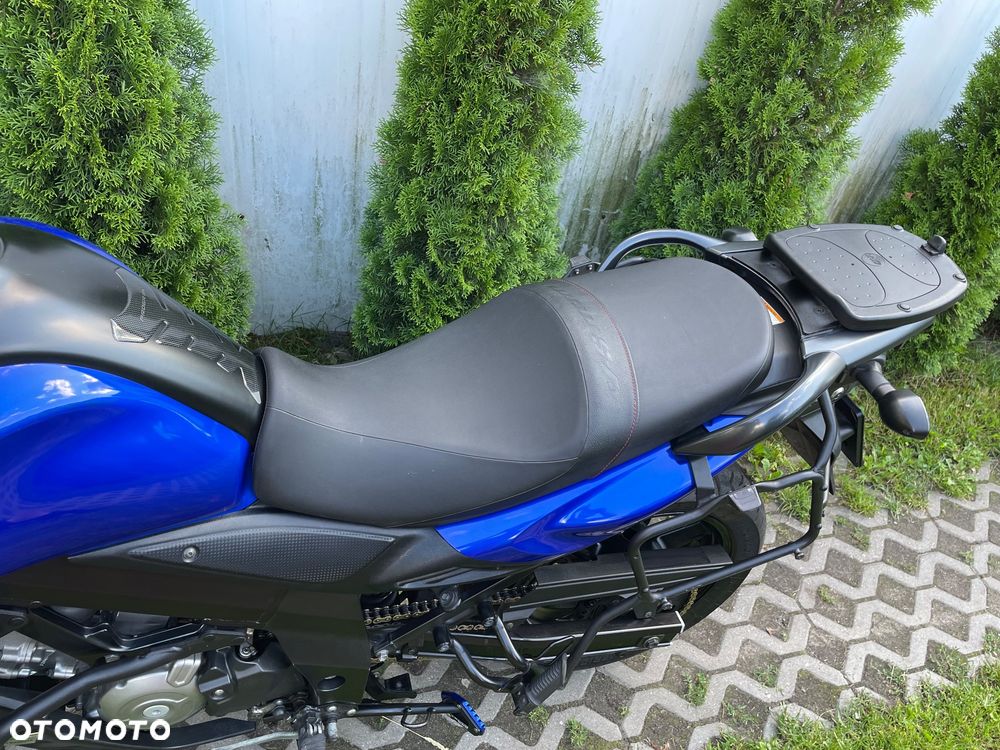 Suzuki V-STROM - 30