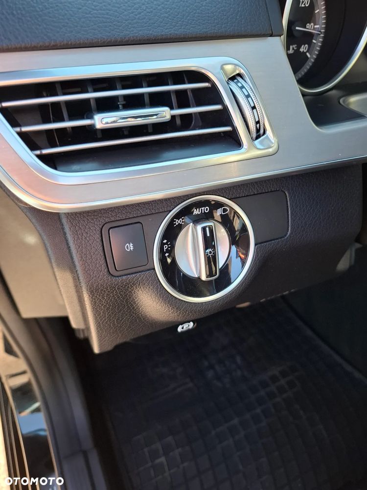 Mercedes-Benz Klasa E 220 BlueTEC 9G-TRONIC Elegance - 16