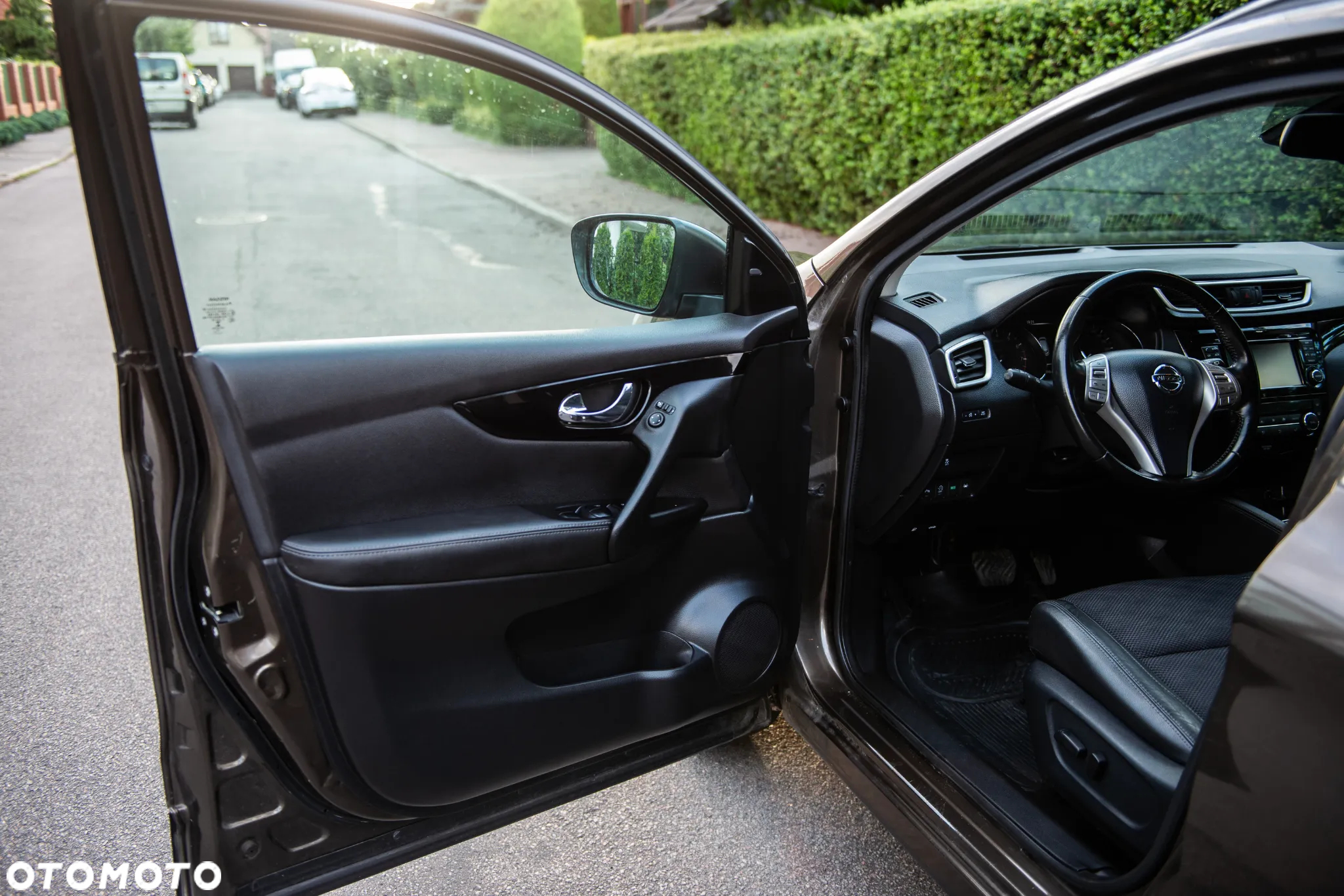 Nissan Qashqai 1.2 DIG-T Xtronic N-Connecta - 17