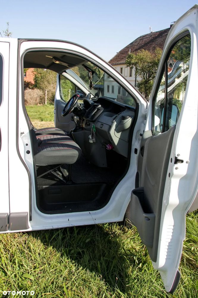 Renault Trafic 2.0 dCi 115 FAP Grand Combi L2H1 Quickshift Expression - 9