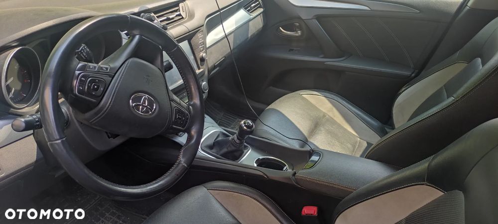 Toyota Avensis 1.8 Prestige - 20