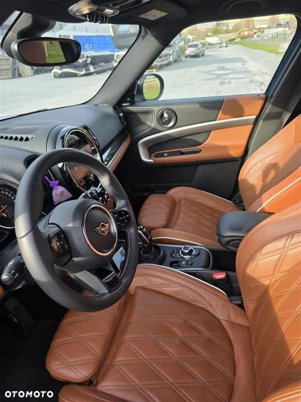MINI Countryman Cooper SD All4 - 11