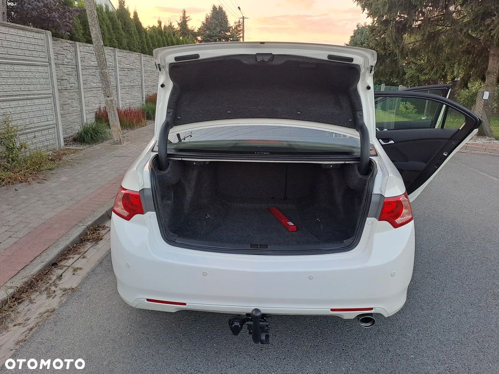 Honda Accord 2.0 50 Jahre Edition - 23