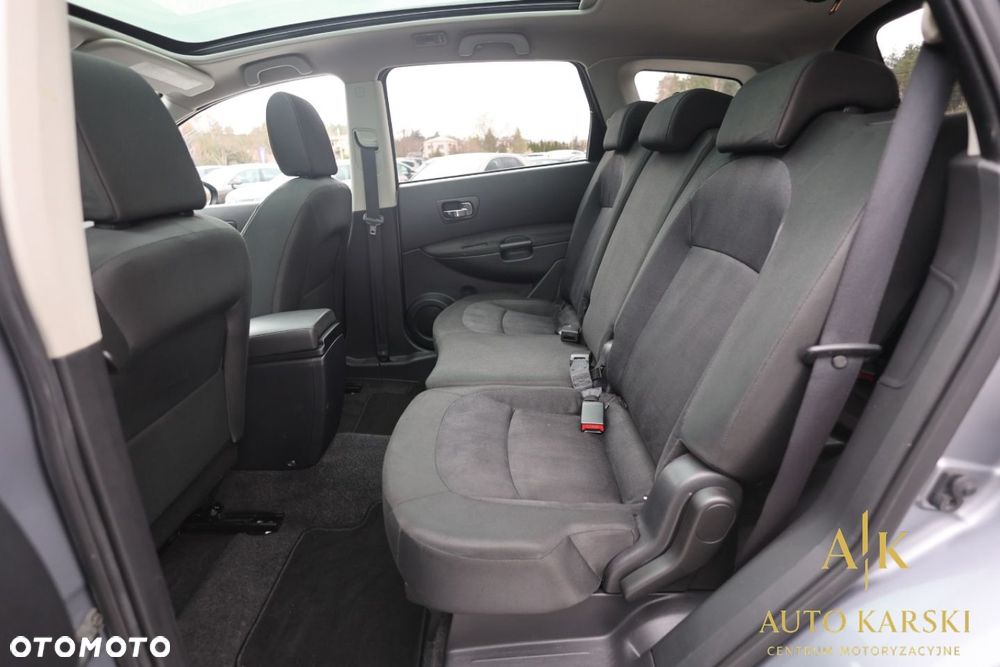 Nissan Qashqai+2 - 32