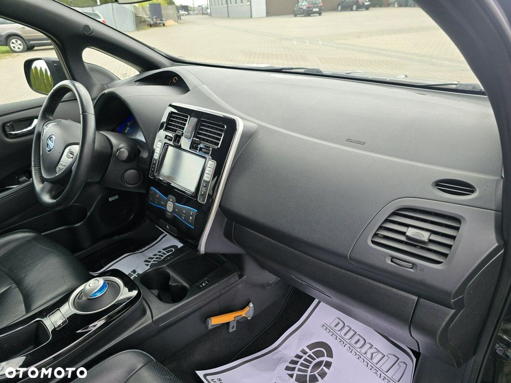 Nissan Leaf - 24