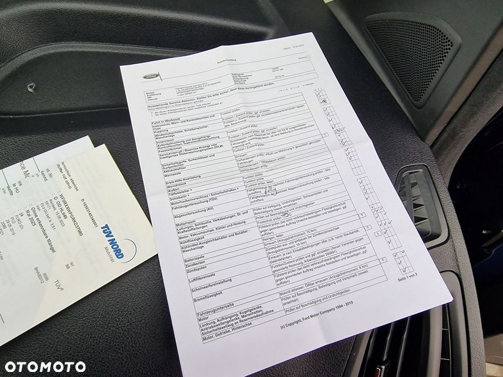 Ford Transit Connect - 12