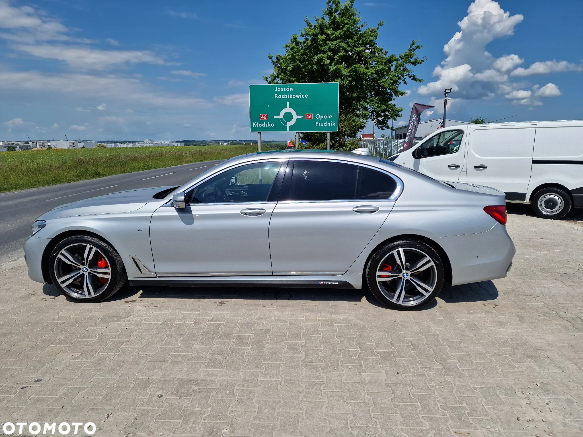 BMW Seria 7 750Ld xDrive - 14