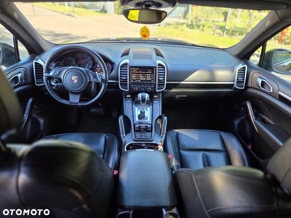 Porsche Cayenne Tiptronic S - 13