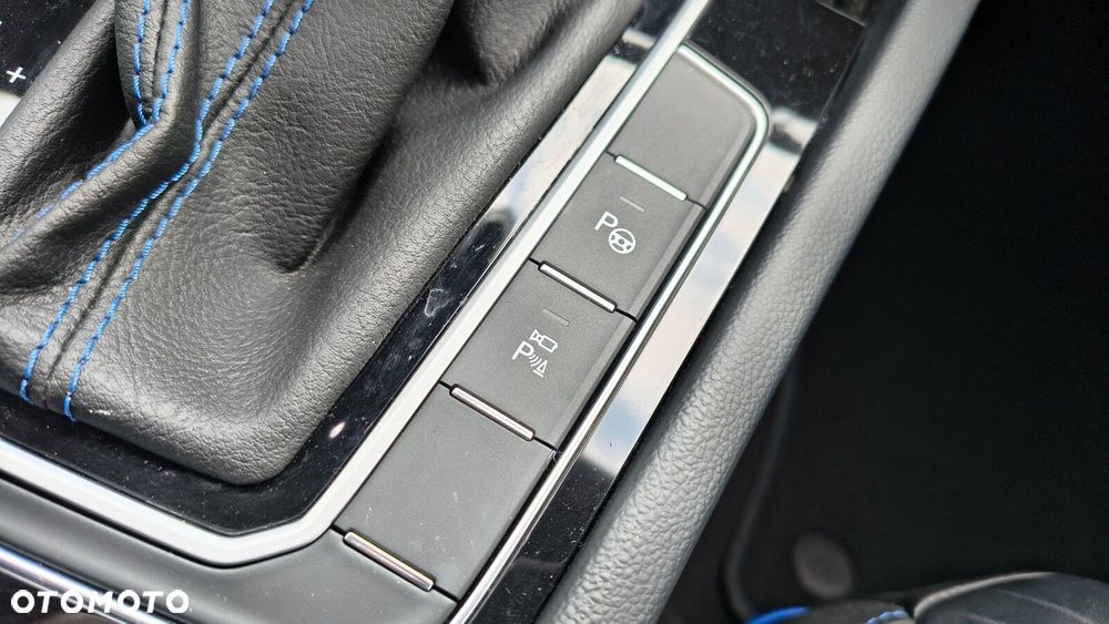 Volkswagen Arteon 2.0 TSI 4Motion R DSG - 36
