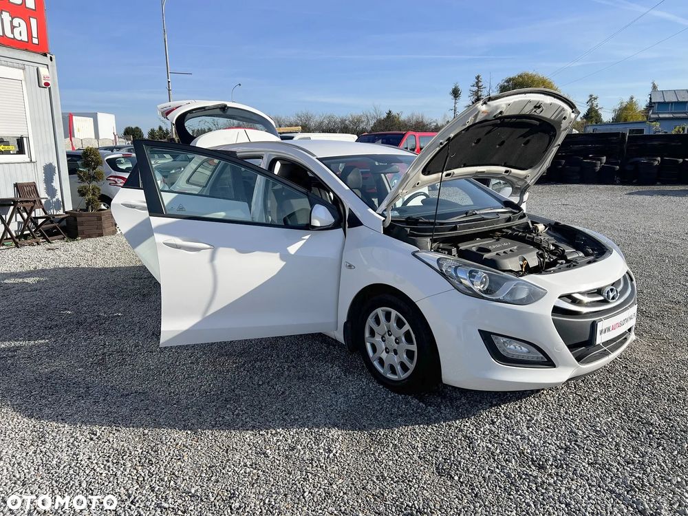 Hyundai i30 1.6 CRDi Classic - 18