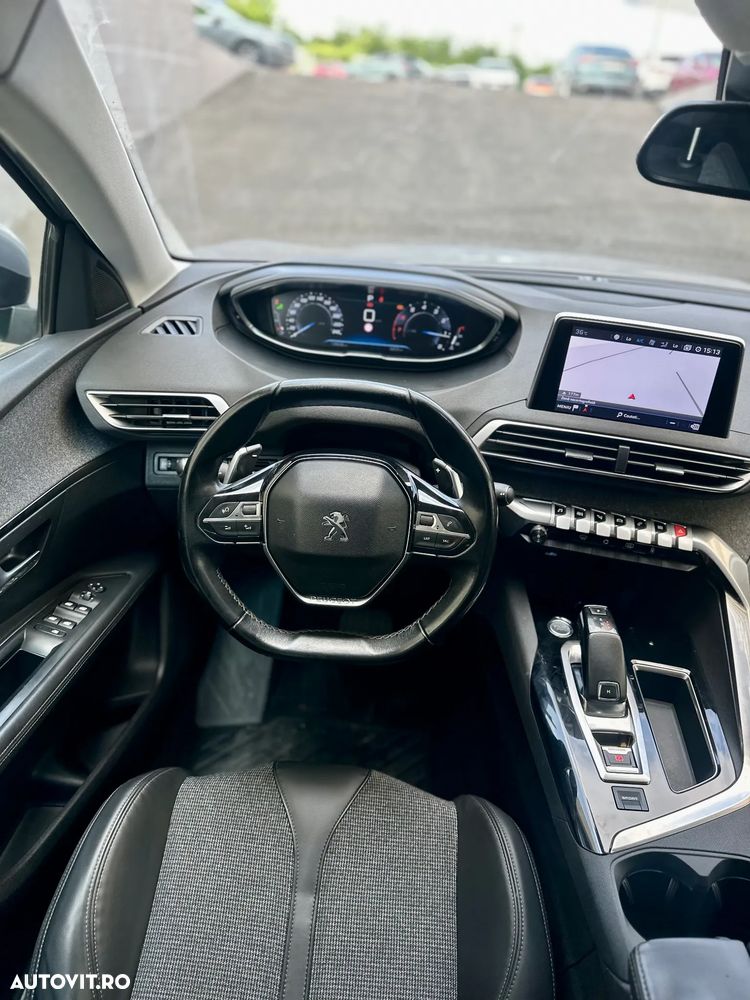 Peugeot 3008 - 13