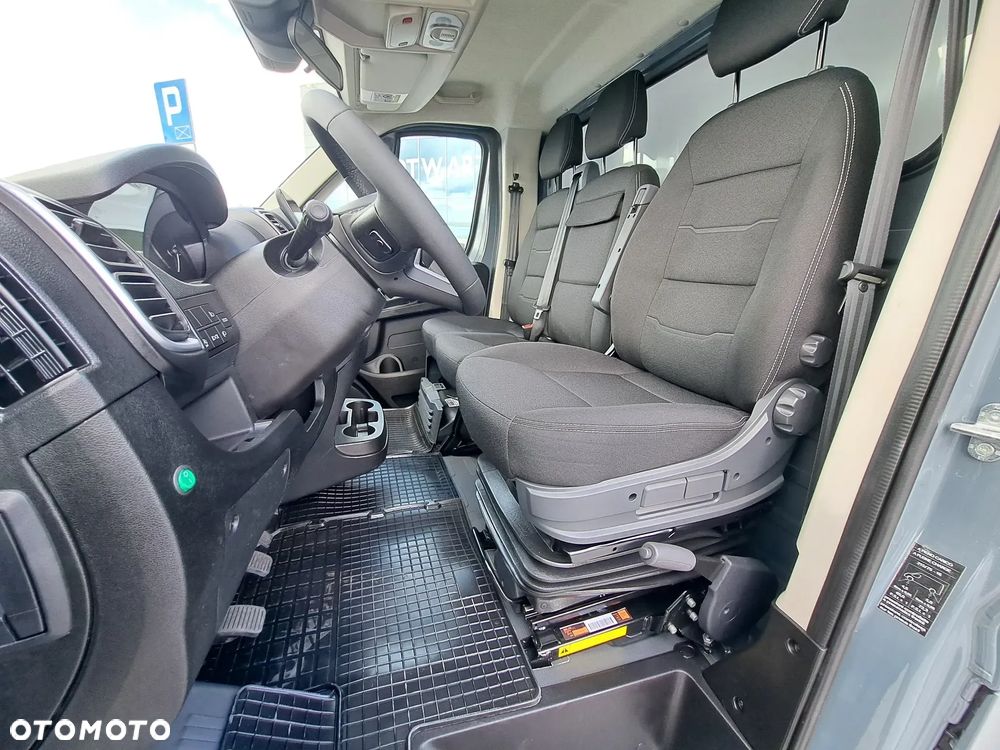 Fiat Ducato Kontener z windą 180KM Full opcja - 32