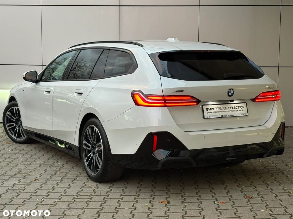 BMW Seria 5 520d xDrive mHEV M Sport - 4