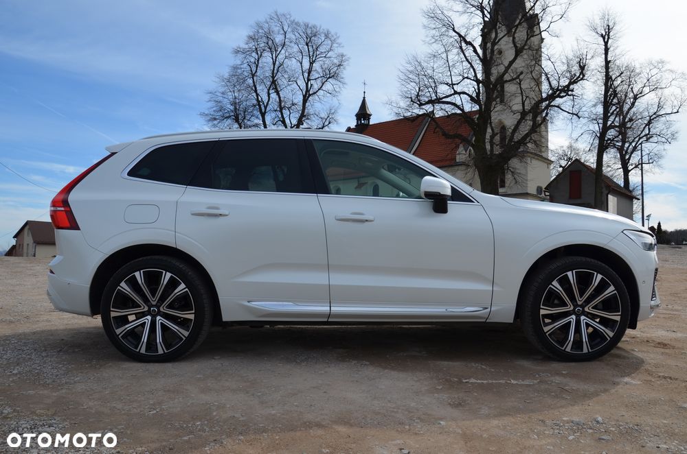 Volvo XC 60 B5 B AWD Ultimate Bright - 8