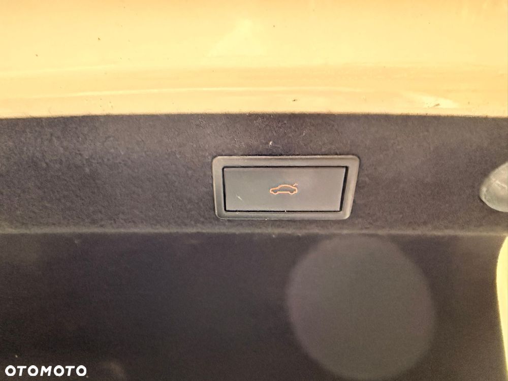 Skoda Superb 2.0 TDI 4x4 Style DSG - 13