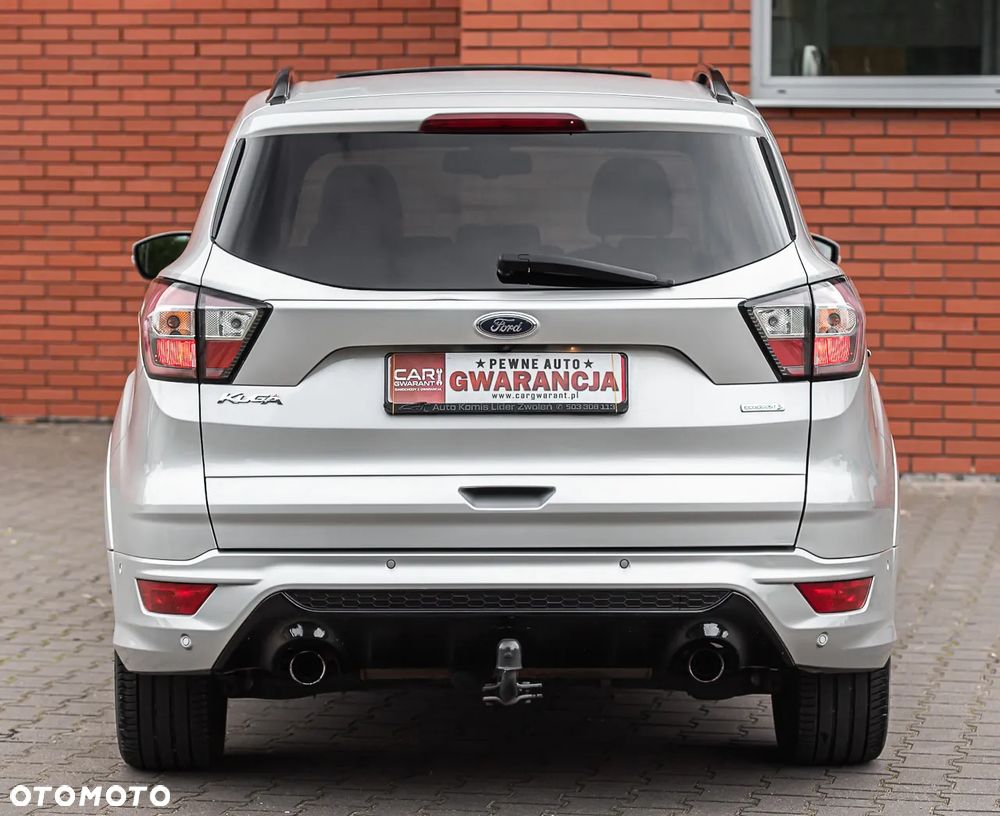 Ford Kuga 1.5 EcoBoost 2x4 ST-Line - 28
