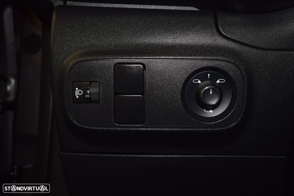 Citroën C3 1.2 PureTech Feel — fotografia 10
