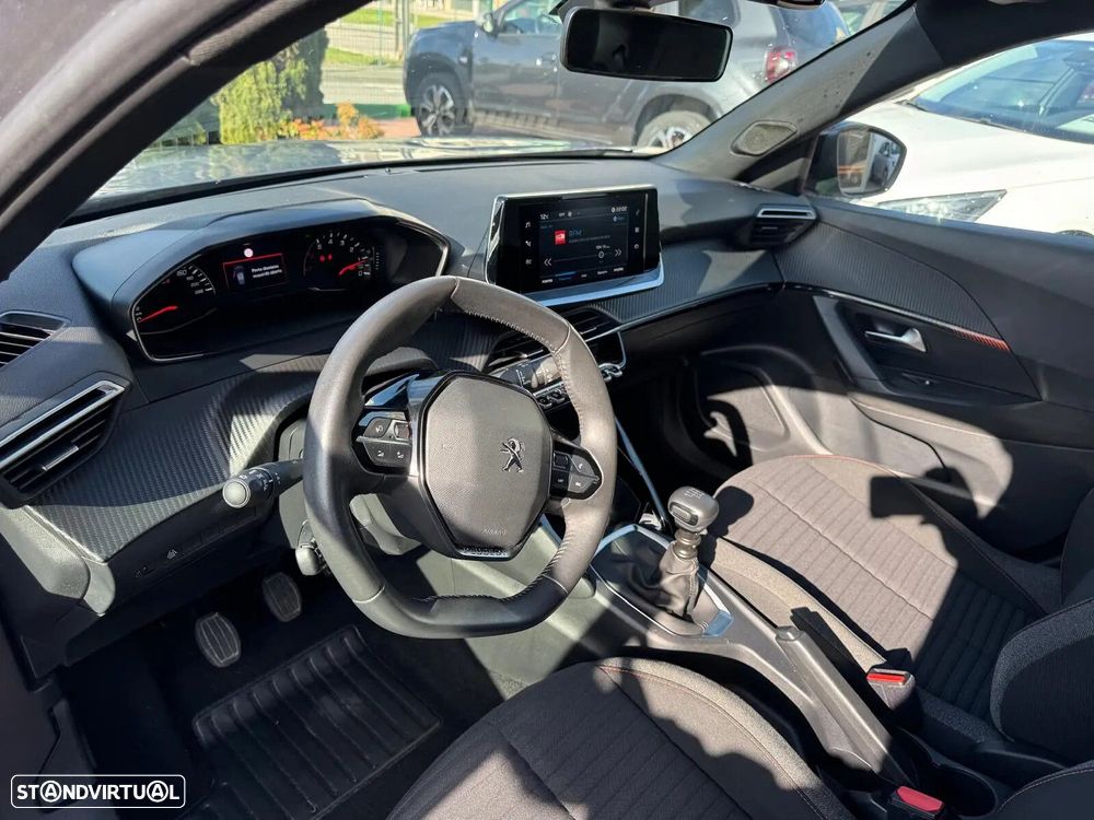 Peugeot 2008 1.2 PureTech Style - 5