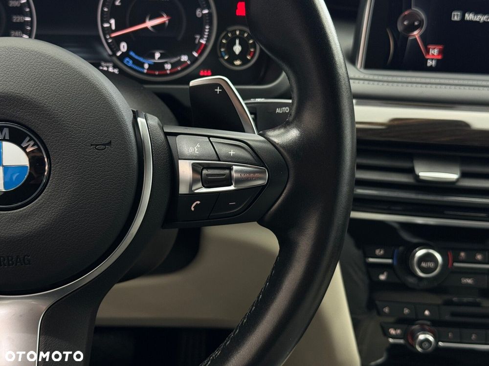 BMW X6 xDrive35i - 23