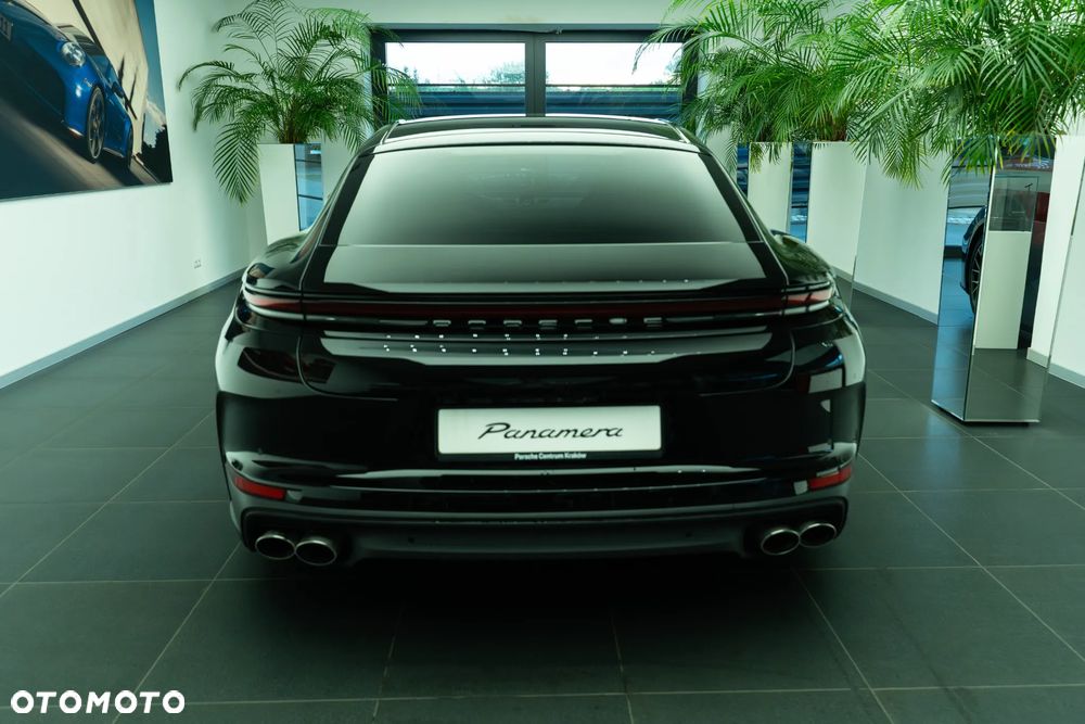 Porsche Panamera 4 E-Hybrid PHEV - 6