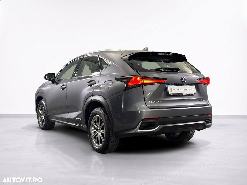 Lexus Seria NX 300h - 4
