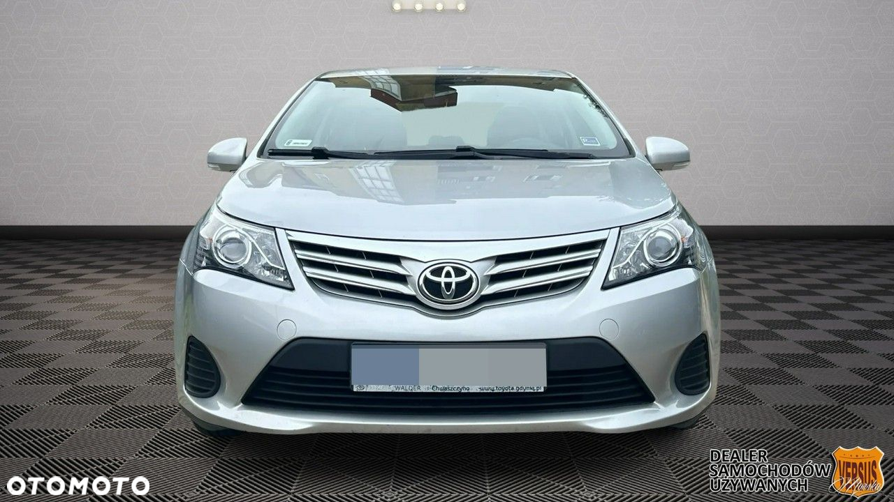 Toyota Avensis 1.6 Active - 2