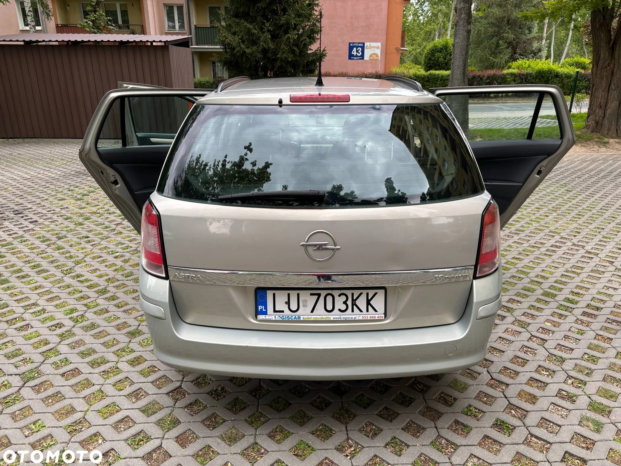 Opel Astra 1.6 - 7