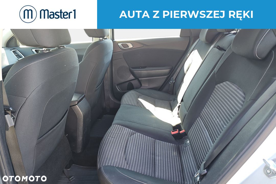 Kia Ceed 1.5 T-GDI M - 12