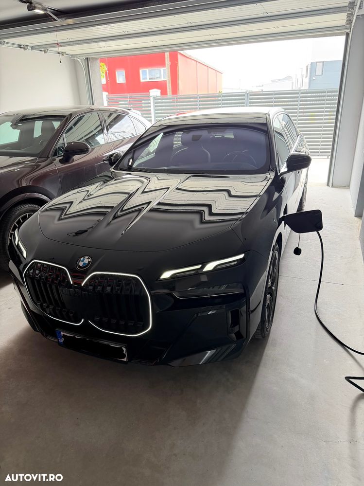 BMW Seria 7 750e xDrive AT PHEV - 6