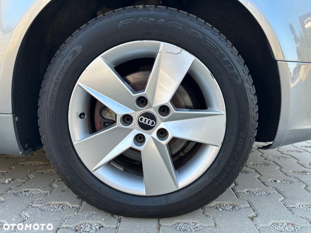 Audi A4 Limousine 2.0 Multitronic - 25