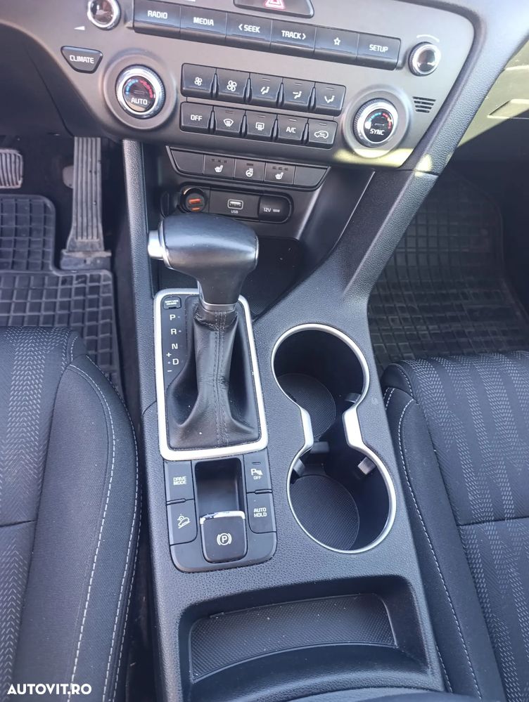 Kia Sportage 1.6 DSL 7DCT HP 4x2 Plus - 7