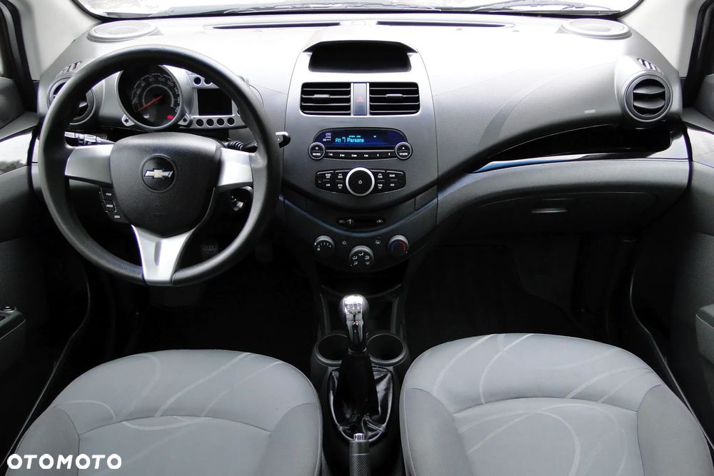 Chevrolet Spark 1.2 LS+ - 9