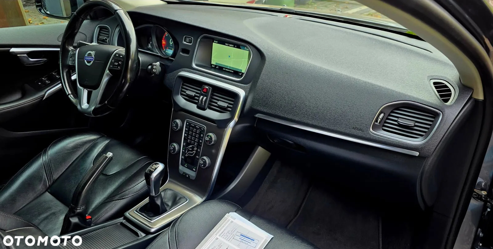 Volvo V40 D4 Summum - 8