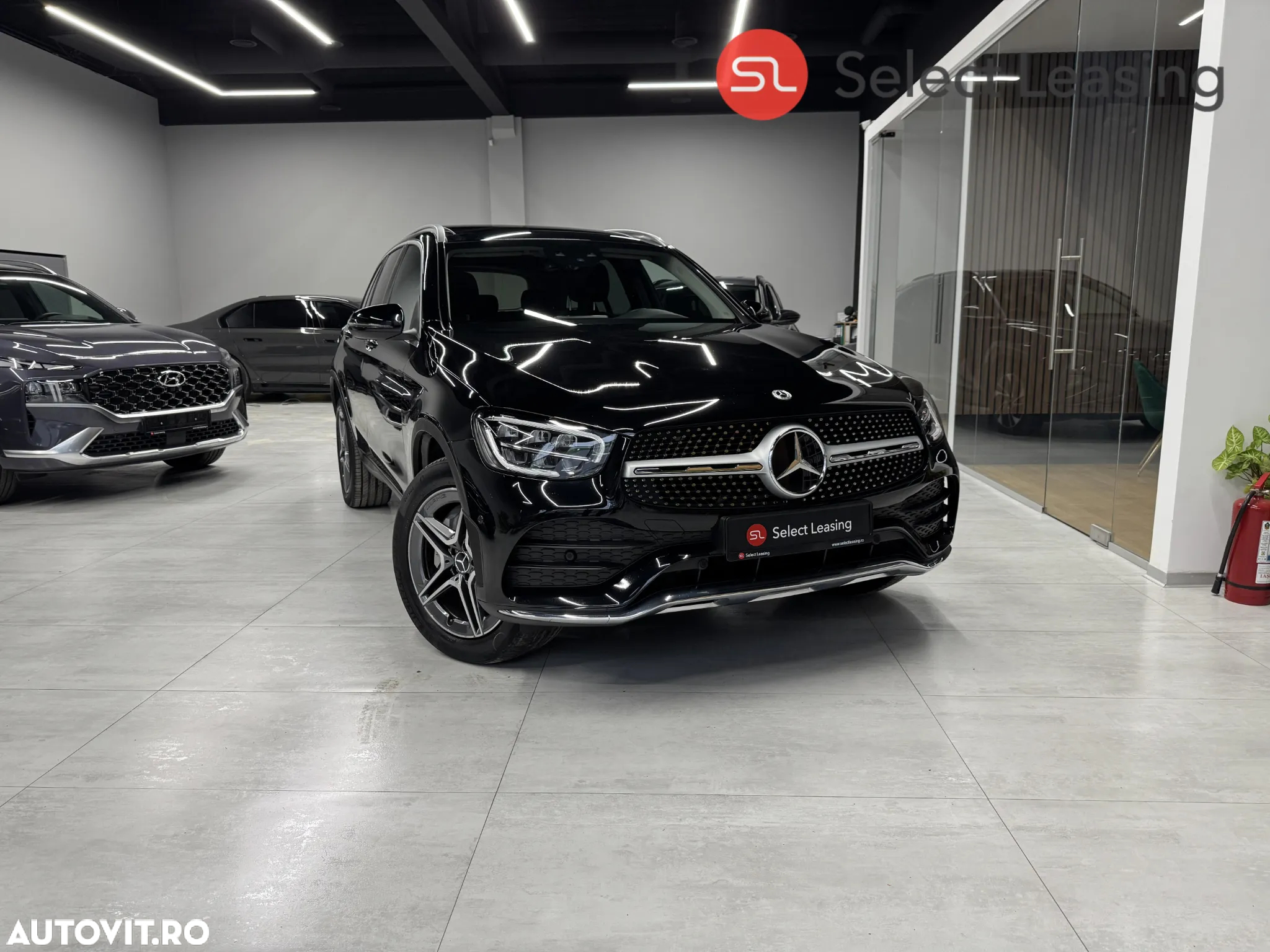 Mercedes-Benz GLC 300 de 4Matic 9G-TRONIC AMG Line - 4