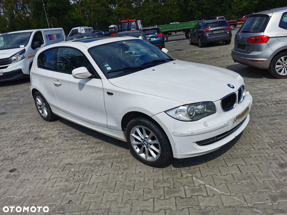 BMW Seria 1 120i Edition Sport - 4